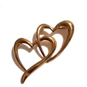 Over lapping intersected hearts brooch gold tone love Valentines